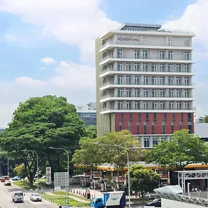 Hotel Aqueen Paya Lebar Singapore
